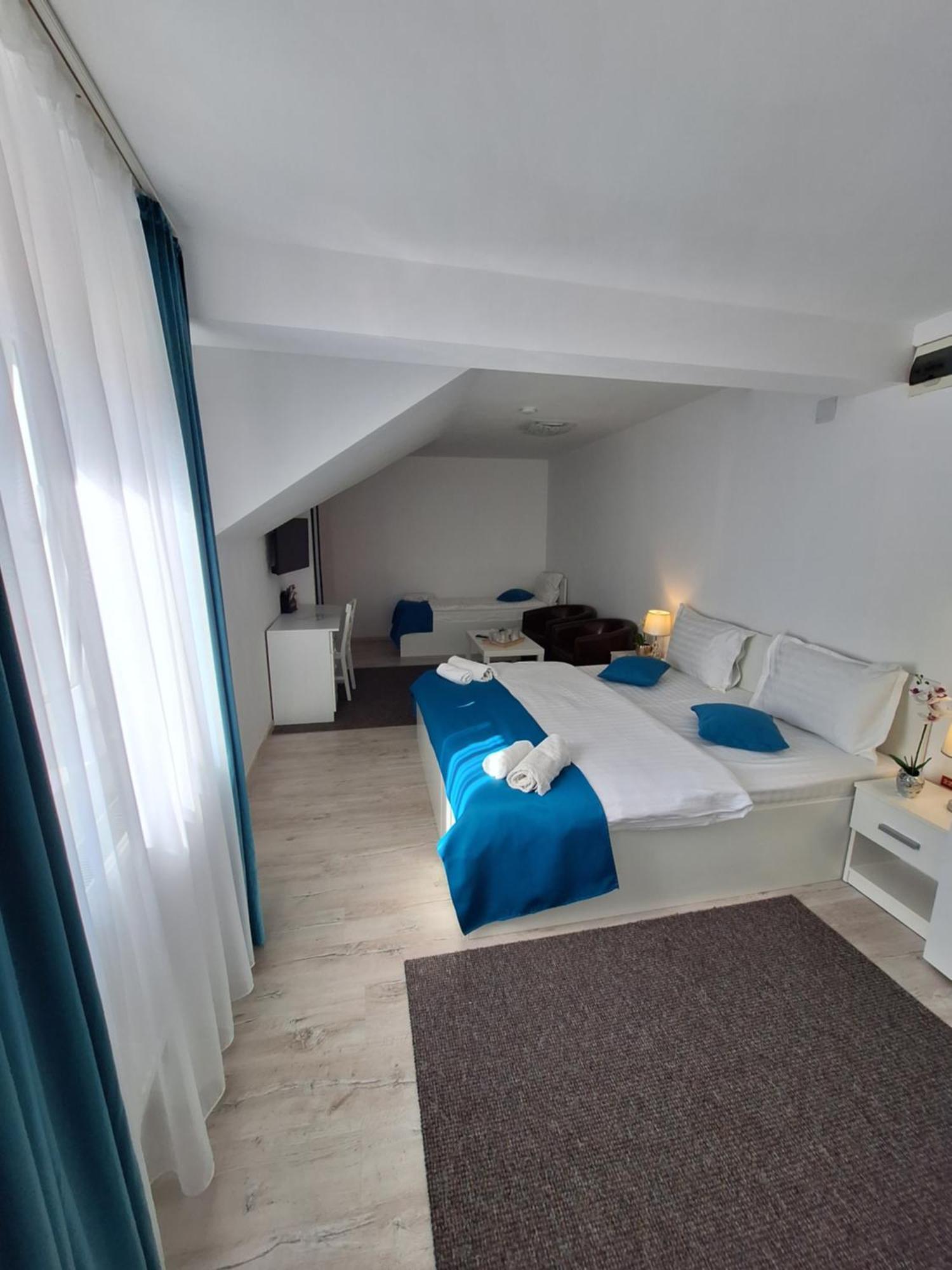 Pensiunea Tinelu Brasov Săcele 部屋 写真