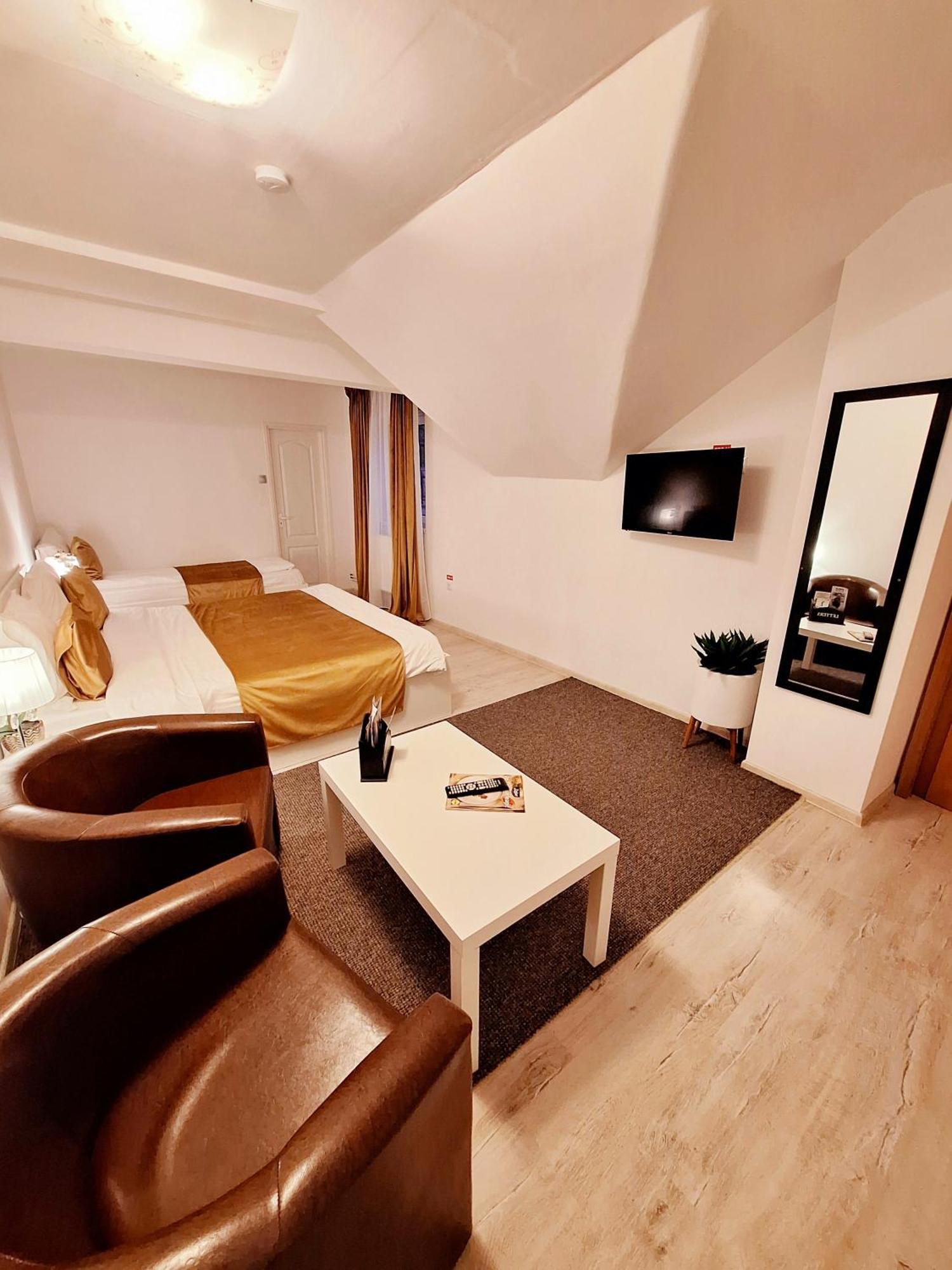 Pensiunea Tinelu Brasov Săcele 部屋 写真